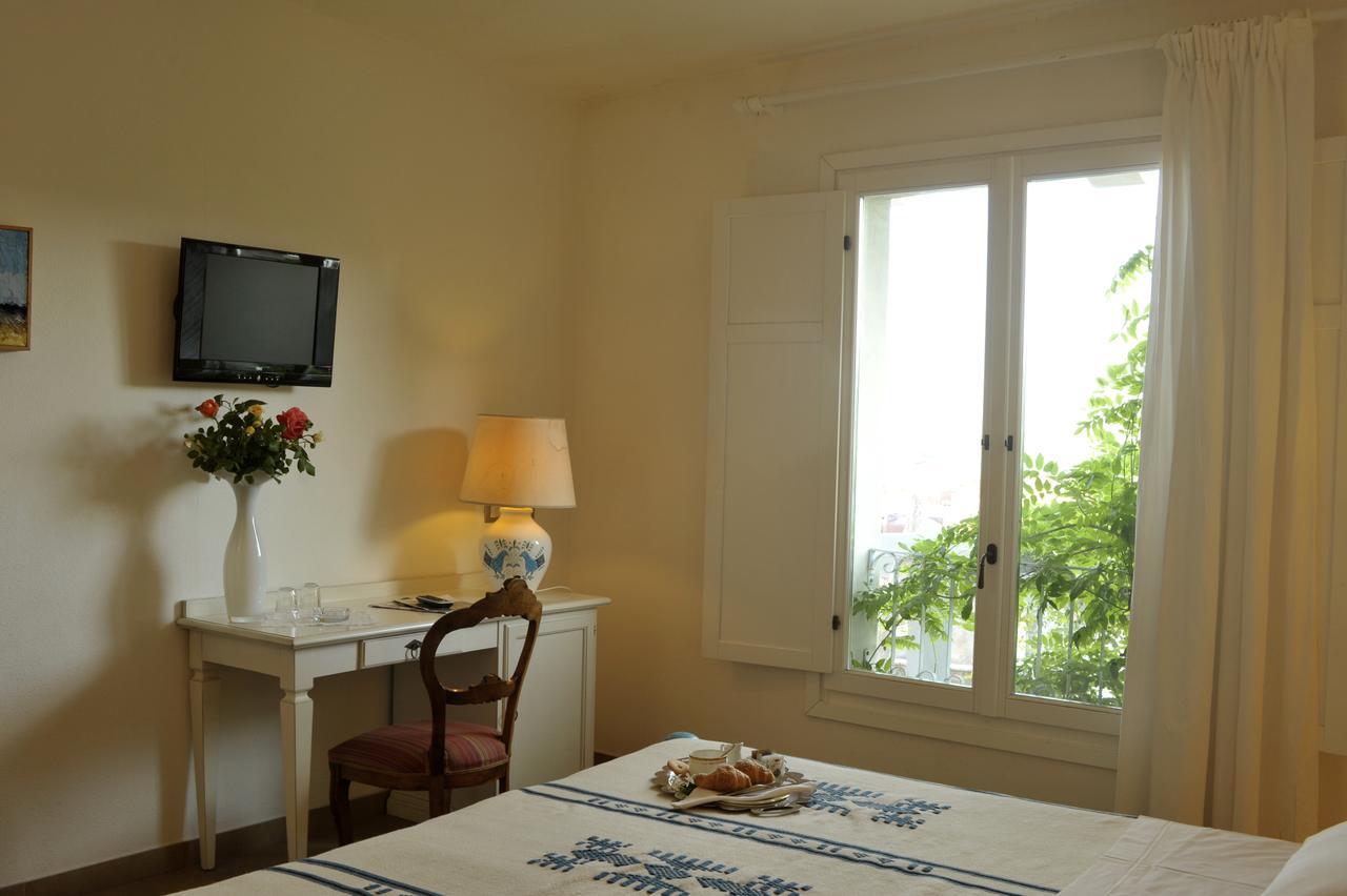 Hotel Villa Pimpina Carloforte  Ngoại thất bức ảnh